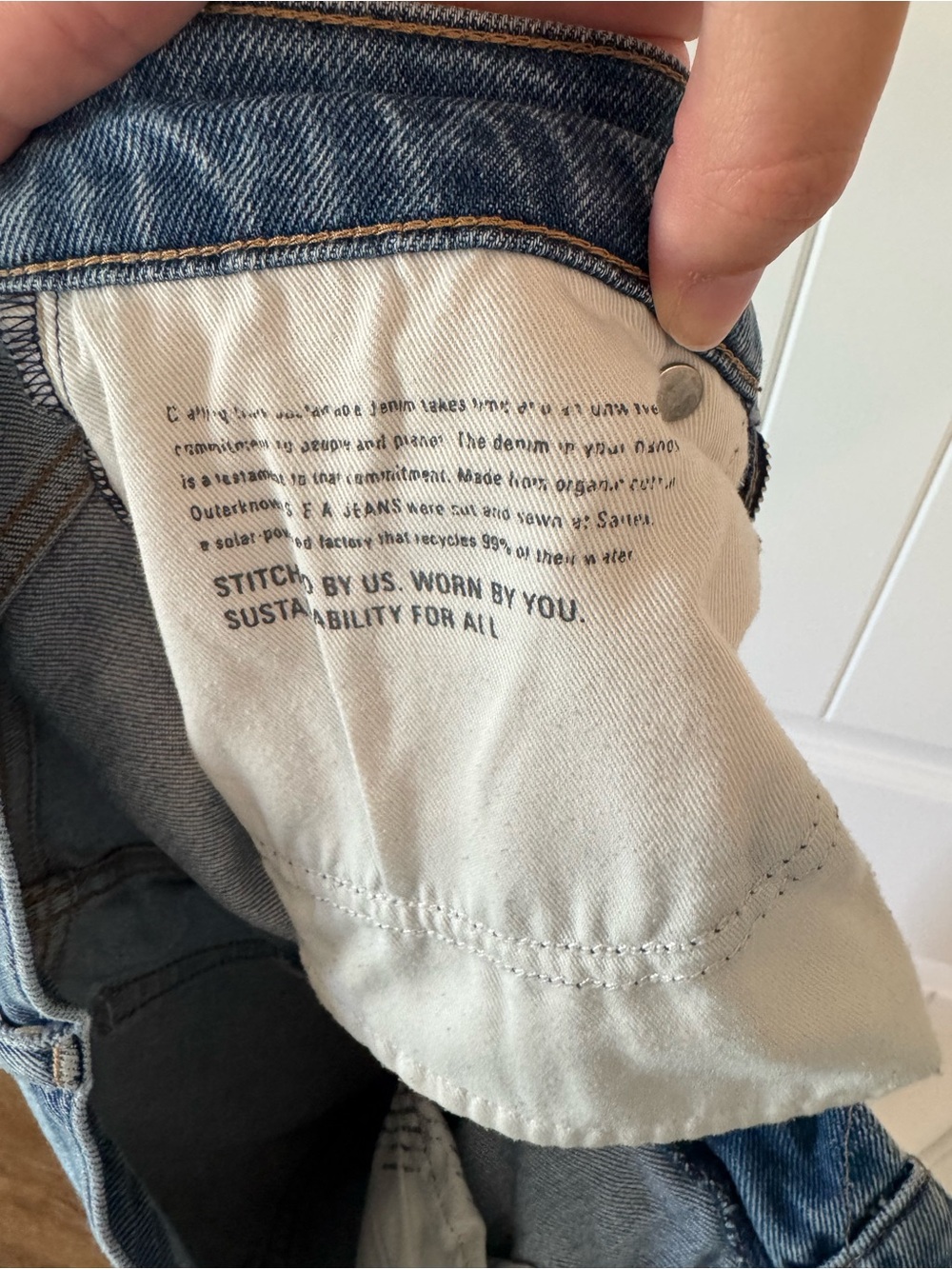 Outerknown SEA Jeans Light Wash Distressed Straight Jeans Size 26 Sustainable - Picture 7 of 9